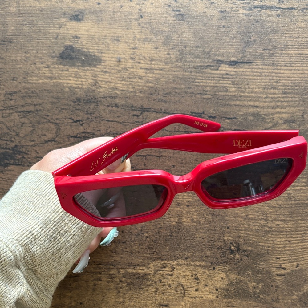 Relisting - DEZI Lil’ Switch Sunglasses